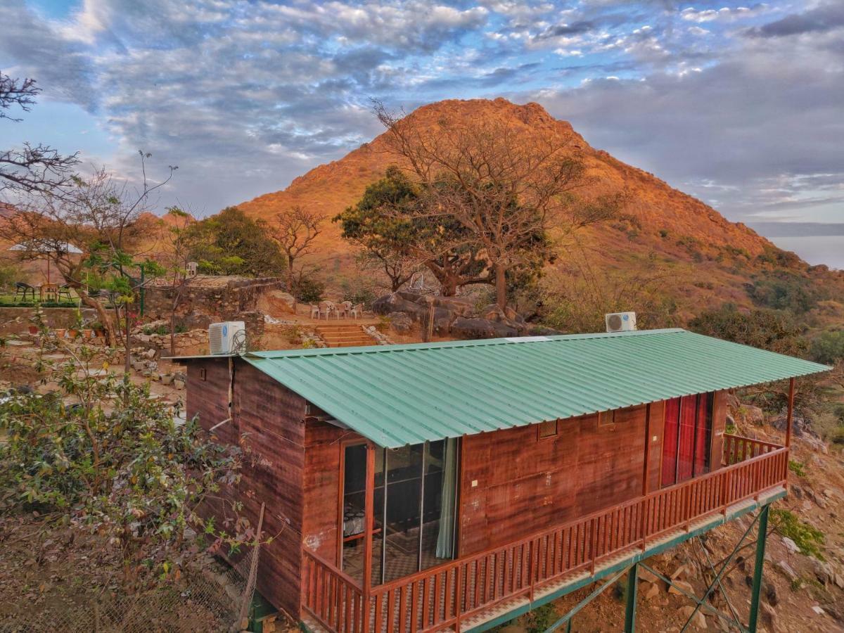 Forest Eco Lodge Ābu Exteriör bild